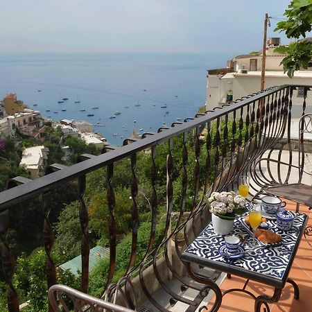 Gema Suites Positano Buitenkant foto