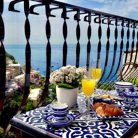 Gema Suites Positano Buitenkant foto