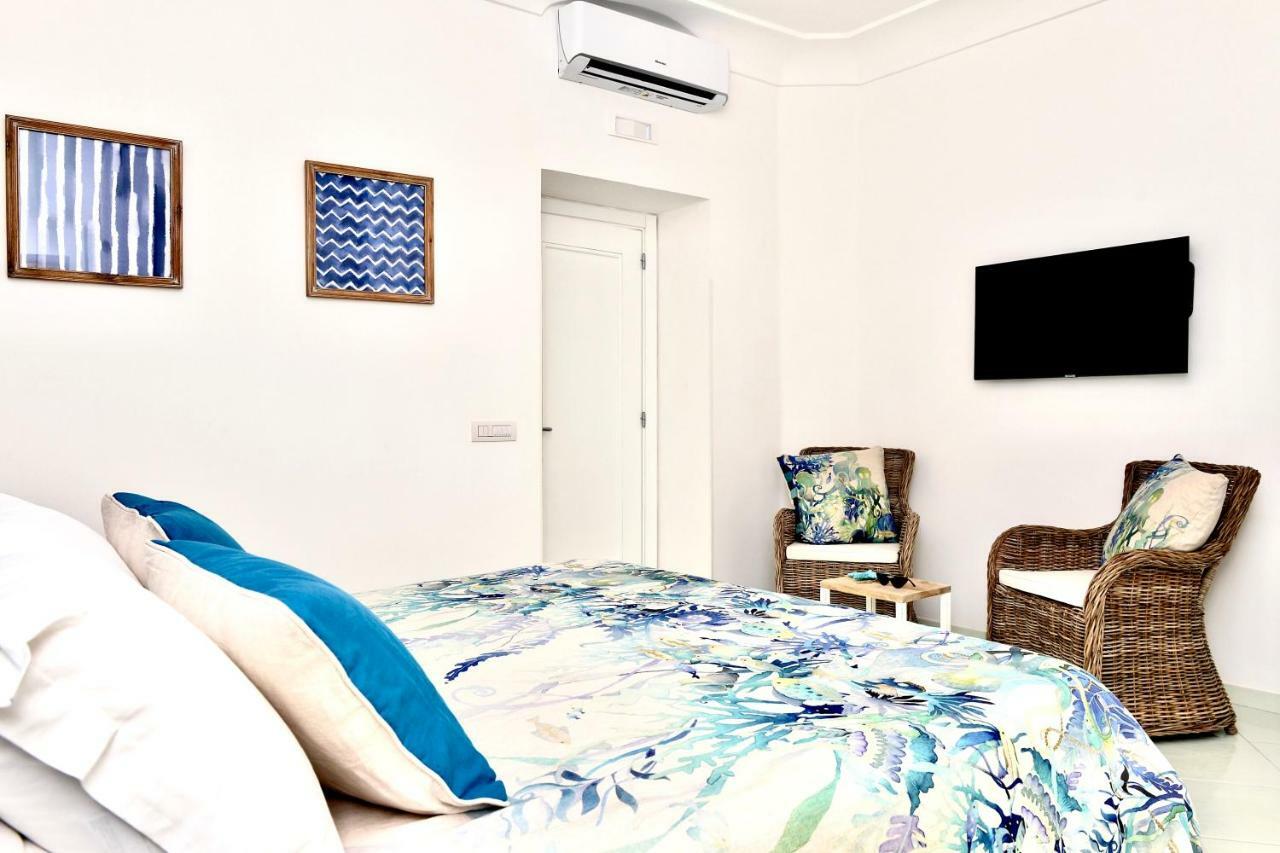 Gema Suites Positano Buitenkant foto